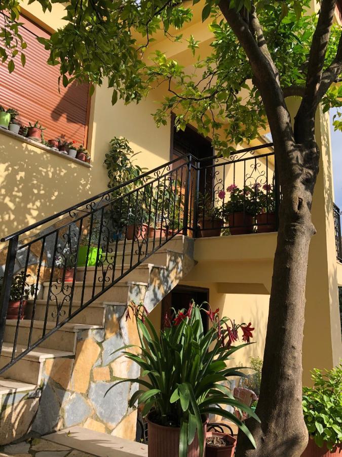 Villa Garden Μπεράτ Εξωτερικό φωτογραφία